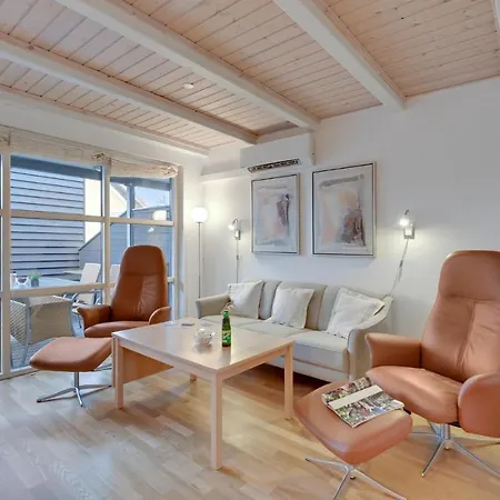 Semesterbostad Hus R